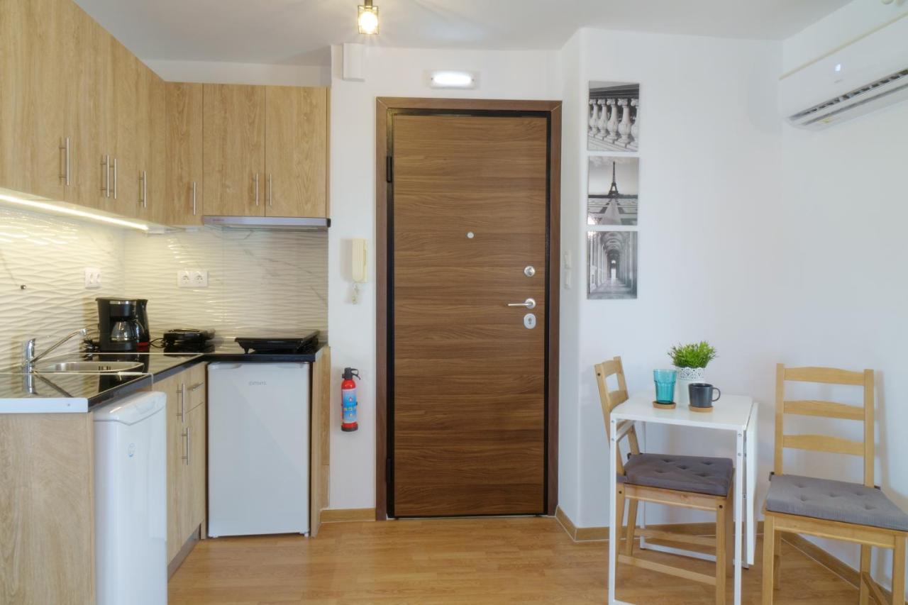 Cozy Studio In Koukaki Athens By Zain Exterior photo